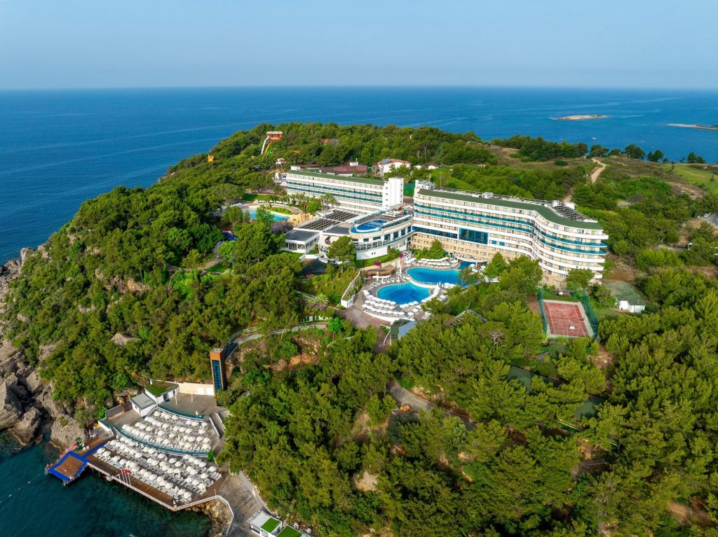 A Good Life Utopia Family Resort