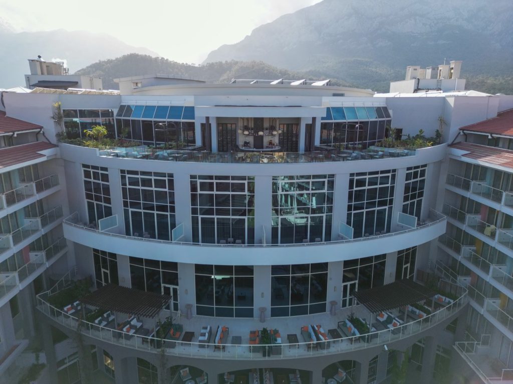 Akra Kemer