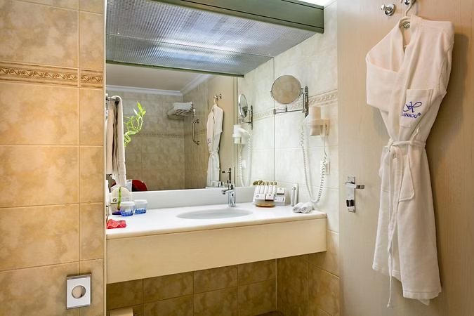 Bungalow Aile Odası 1 Banyolu