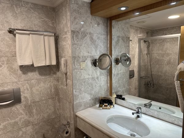 Comfort Club Odası Kara Manzaralı
