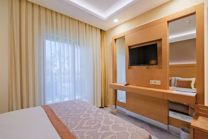 Comfort Club Odası Kara Manzaralı