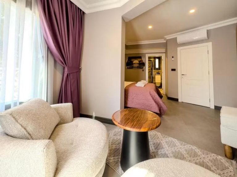 Deluxe Family Suit , Orman Manzaralı, Aileye Özel,