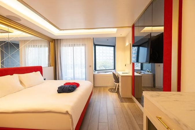 Deluxe Standart Deniz Manzaralı