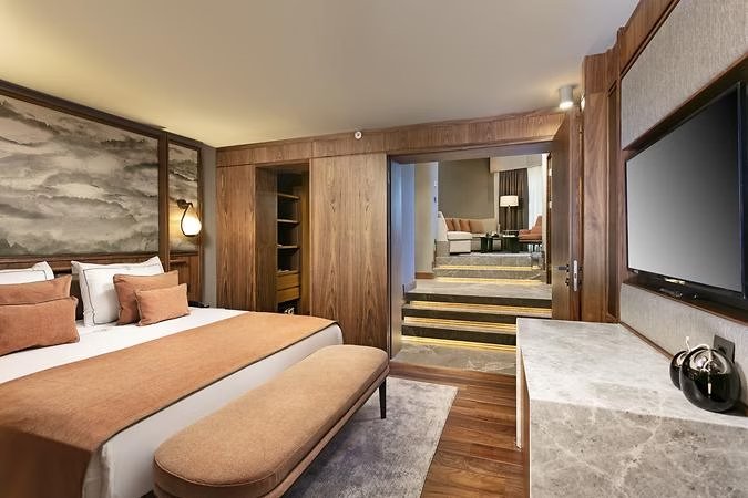 Executive Suite