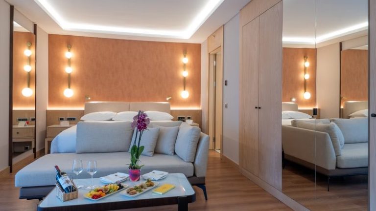 Gloria Family Suite