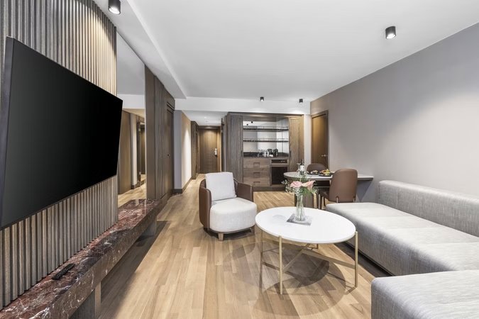 One Bedroom Suite Golf Manzaralı