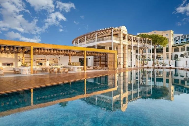 Rixos Park Belek – The Land of Legends + Nickelodeon Land Access