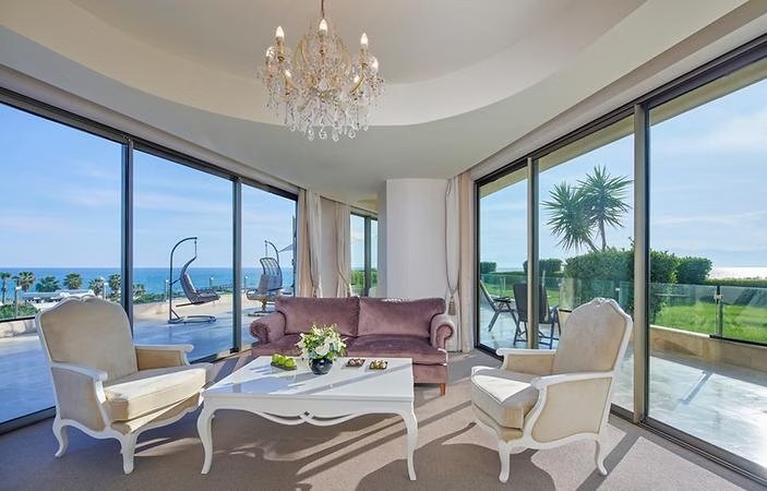 Royal Suite