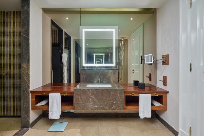 Royal Suite