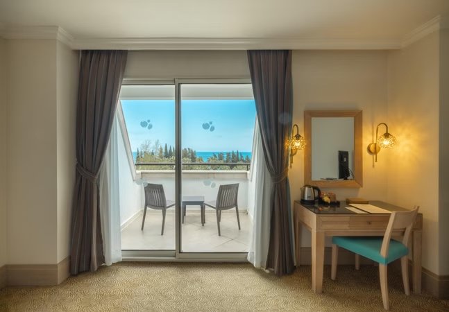 Standart Kısmi Deniz Manzaralı