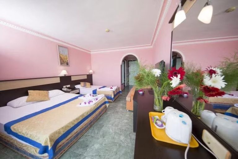 Standart Oda, Kara Manzaralı, Balkonlu