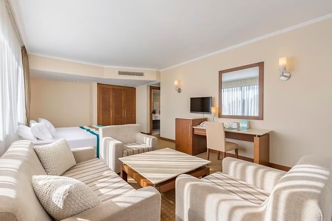 Teras Suite Deniz Manzaralı